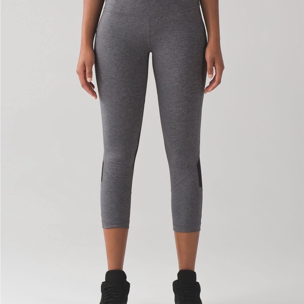Lululemon Pace Rival Crop leggings 4 - Picture 2 of 7